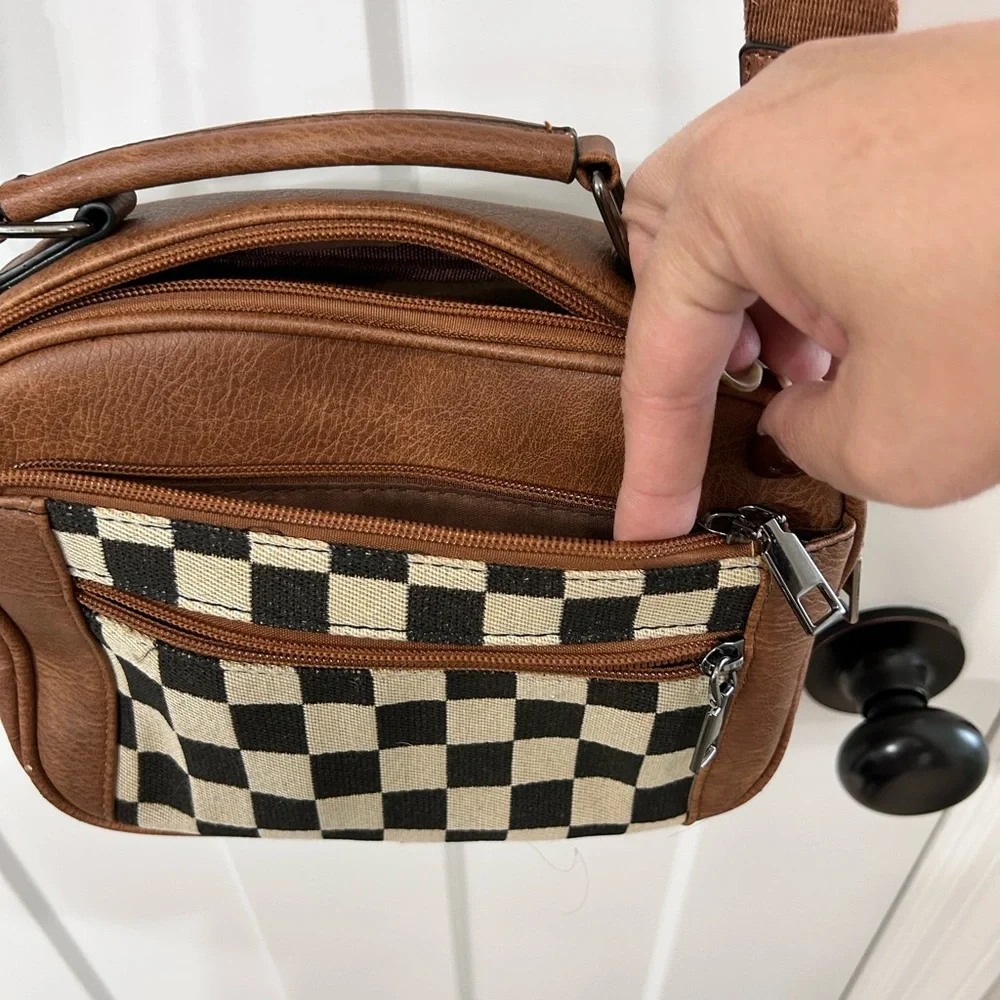 Brown Checkered Women's Crossbody Bag - Picture 4 of 10